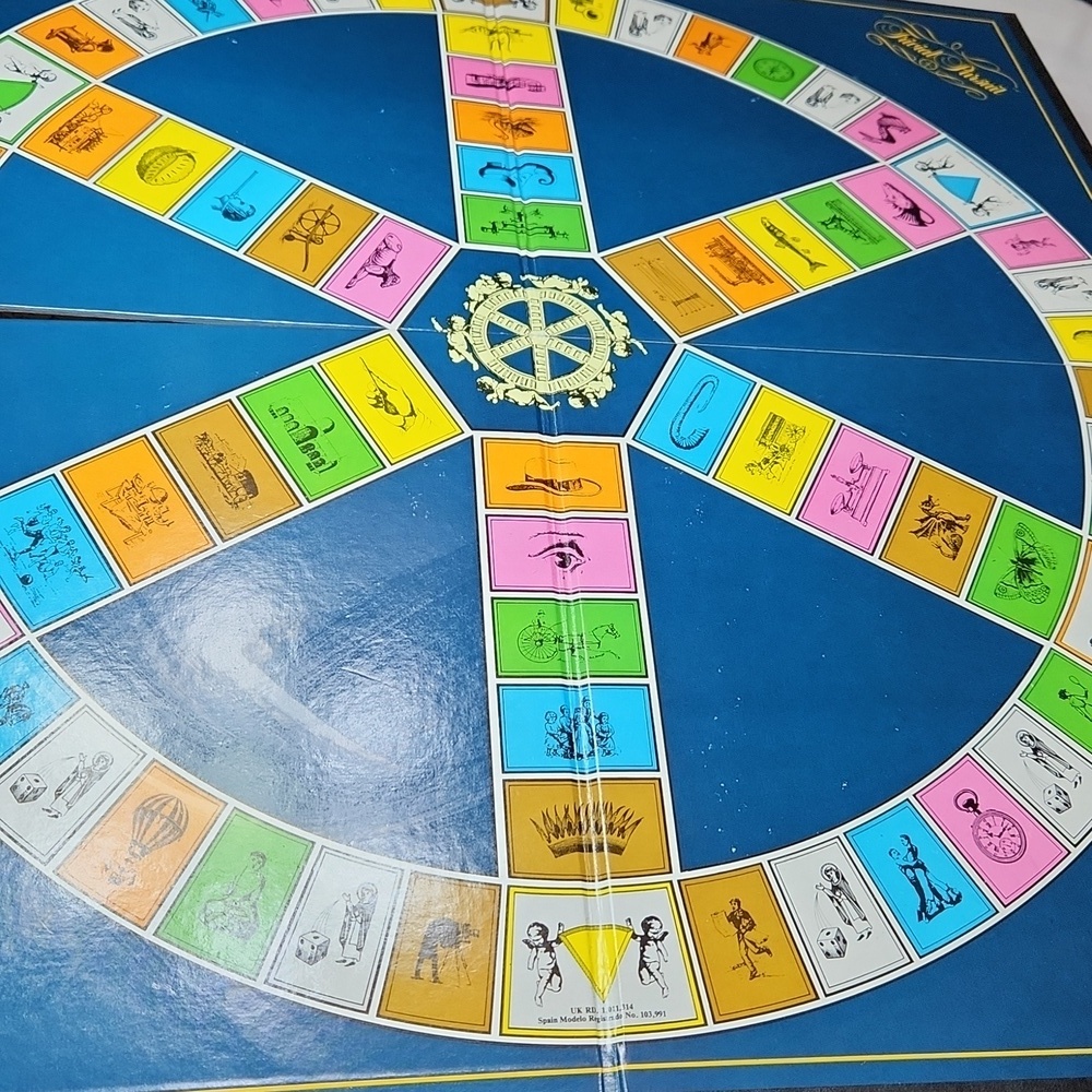 Trivial Pursuit Master Game Genus Edition - Picture 4 of 8